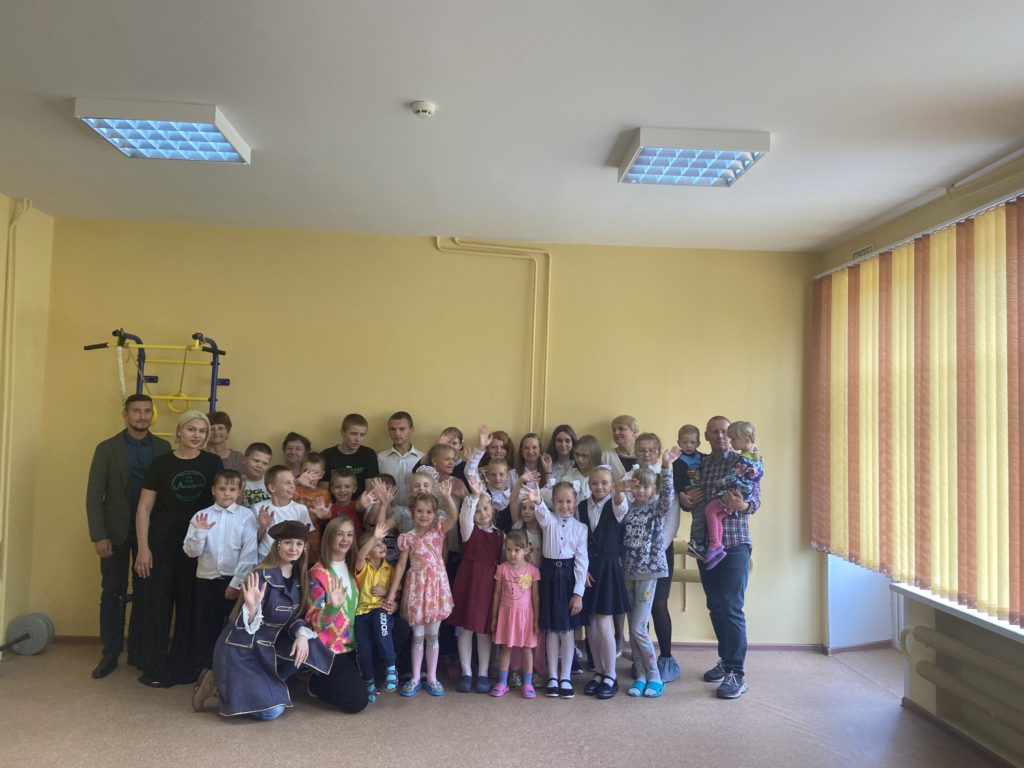 Традиционное мероприятие «Здравствуй школа» прошло в Реабилитационном центре для несовершеннолетних Великолукского района