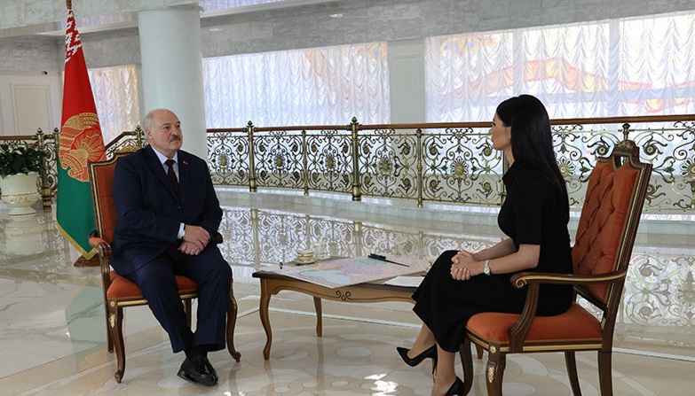 Лукашенко заявил, что в случае агрессии Запада ответим не только ядерным ударом, а кое-чем ещё