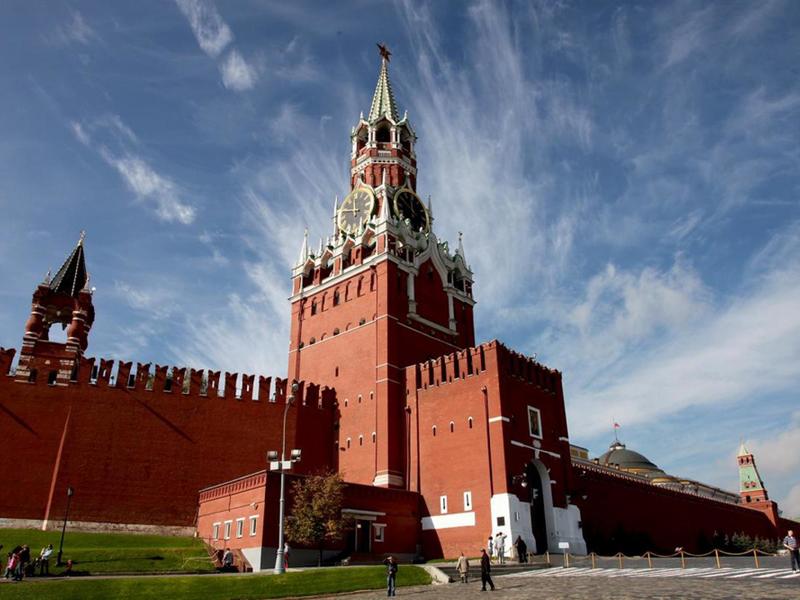 В Кремле рассказали, кого из уехавших россиян точно не ждут обратно