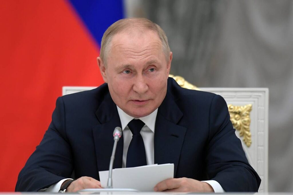 Владимир Путин утвердил перечень важнейших поручений для развития России по итогам форума «Сильные идеи для нового времени»