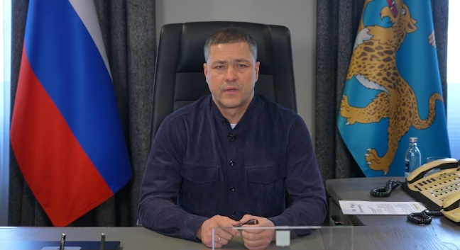 В Псковской области с сегодняшнего дня будут отпускать бензин в тару — губернатор Ведерников