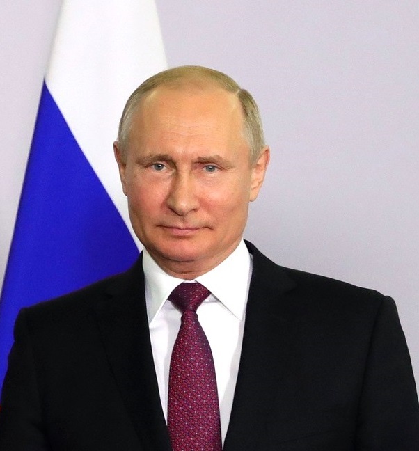 Владимир Путин поздравил гвардейцев с профессиональным праздником