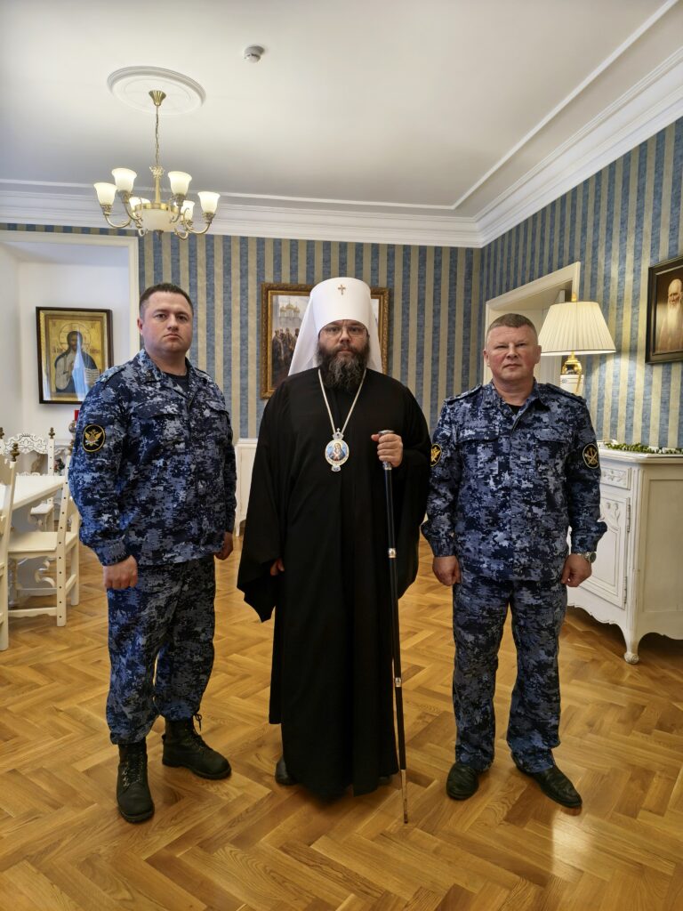 Состоялась рабочая встреча заместителя начальника УФСИН Андрея Одина с митрополитом Псковским и Порховским Матфеем